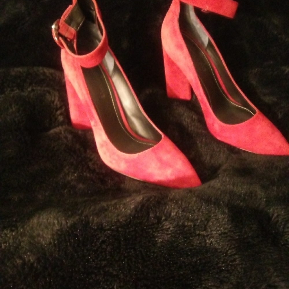 Kendall+kylie Burgundy ankle straps suede pumps